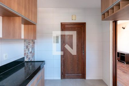 Apartamento para alugar com 80m², 2 quartos e 1 vagaCozinha e Área de Serviço