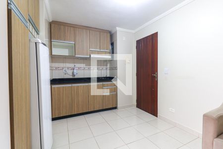 Sala/Cozinha de apartamento para alugar com 1 quarto, 25m² em Alto Boqueirão, Curitiba
