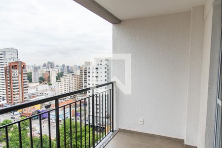 Studio para alugar com 28m², 1 quarto e sem vaga Studio para alugar com 28m², 1 quarto e sem vagaVaranda