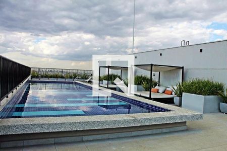 Studio para alugar com 28m², 1 quarto e sem vaga Studio para alugar com 28m², 1 quarto e sem vagaPiscina