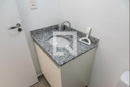 Studio para alugar com 28m², 1 quarto e sem vaga Studio para alugar com 28m², 1 quarto e sem vagaBanheiro