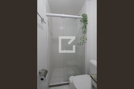 Apartamento à venda com 70m², 2 quartos e 2 vagasBanheiro Social