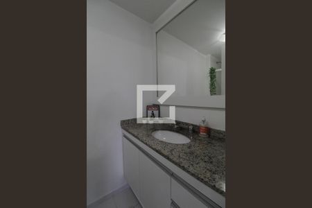 Apartamento à venda com 70m², 2 quartos e 2 vagasBanheiro da Suíte
