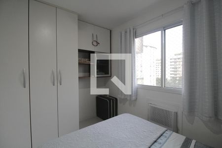 Quarto 1 de apartamento à venda com 2 quartos, 70m² em Camorim, Rio de Janeiro