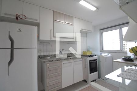 Apartamento à venda com 70m², 2 quartos e 2 vagasCozinha e Área de Serviço