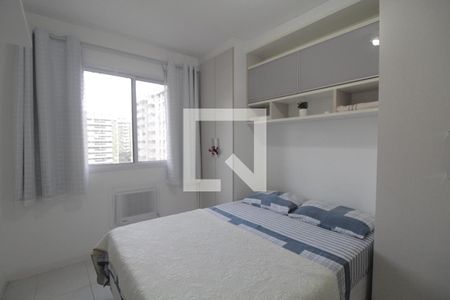 Suíte  de apartamento à venda com 2 quartos, 70m² em Camorim, Rio de Janeiro