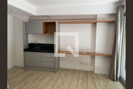Quarto  de kitnet/studio para alugar com 1 quarto, 28m² em Pinheiros, São Paulo
