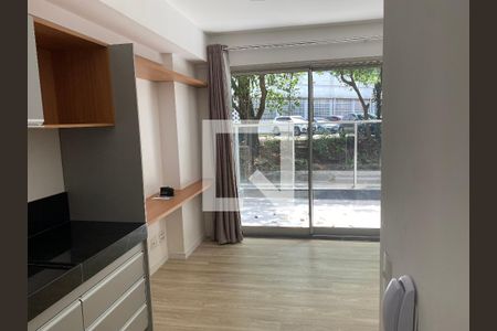 Quarto de kitnet/studio para alugar com 1 quarto, 28m² em Pinheiros, São Paulo