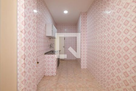 Apartamento para alugar com 70m², 3 quartos e sem vaga Apartamento para alugar com 70m², 3 quartos e sem vagaCozinha e Área de Serviço