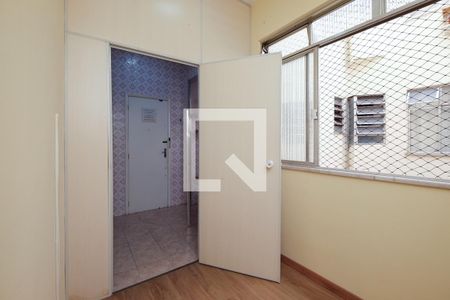 Apartamento para alugar com 70m², 3 quartos e sem vaga Apartamento para alugar com 70m², 3 quartos e sem vagaQuarto de Serviço