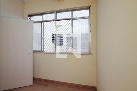 Apartamento para alugar com 70m², 3 quartos e sem vaga Apartamento para alugar com 70m², 3 quartos e sem vagaQuarto de Serviço