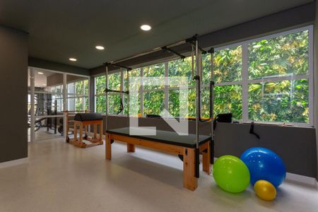 Studio à venda com 32m², 1 quarto e 1 vaga Studio à venda com 32m², 1 quarto e 1 vagaÁrea comum - Academia