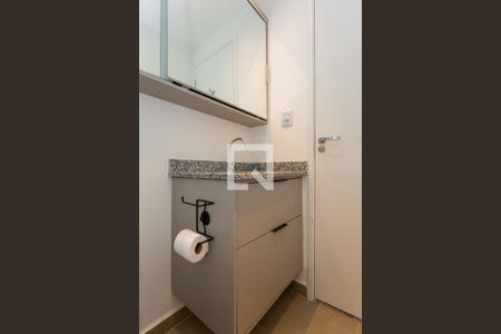 Studio à venda com 32m², 1 quarto e 1 vaga Studio à venda com 32m², 1 quarto e 1 vagaBanheiro