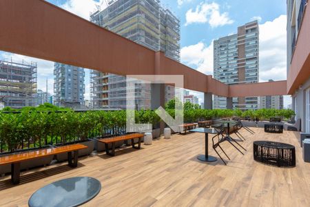 Studio à venda com 32m², 1 quarto e 1 vaga Studio à venda com 32m², 1 quarto e 1 vagaÁrea comum - Varanda do Salão de festas