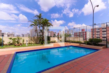 Apartamento para alugar com 83m², 2 quartos e 2 vagasÁrea comum - Piscina