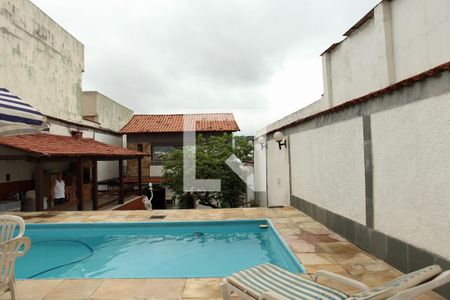 Casa à venda com 500m², 3 quartos e 3 vagasQuintal/Piscina