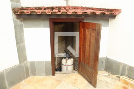 Casa à venda com 500m², 3 quartos e 3 vagasQuintal/Piscina (Casa de Bombas)