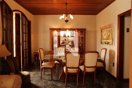 Sala de casa à venda com 3 quartos, 500m² em Cachambi, Rio de Janeiro