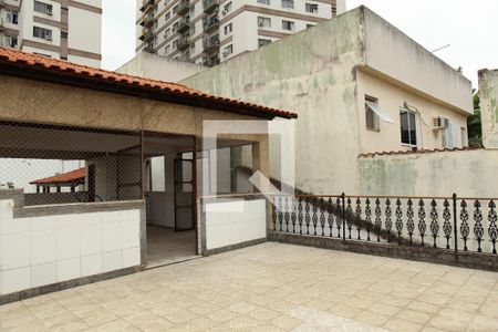 Casa à venda com 500m², 3 quartos e 3 vagasTerraço