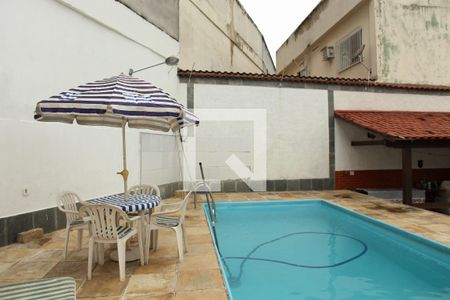 Casa à venda com 500m², 3 quartos e 3 vagasQuintal/Piscina