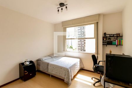 Apartamento à venda com 395m², 5 quartos e 2 vagasQuarto 3