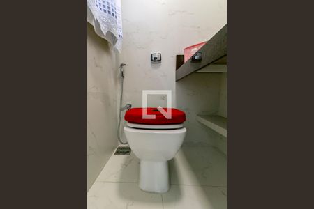 Apartamento à venda com 395m², 5 quartos e 2 vagasBanheiro da Suíte