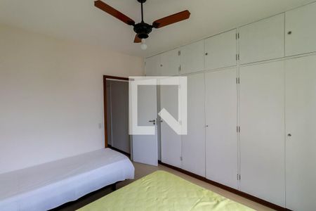 Apartamento à venda com 395m², 5 quartos e 2 vagasQuarto 5