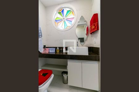 Apartamento à venda com 395m², 5 quartos e 2 vagasBanheiro da Suíte