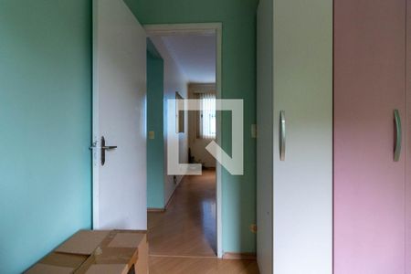 Quarto 1 de apartamento para alugar com 2 quartos, 60m² em Parque Pirajussara, Embu das Artes