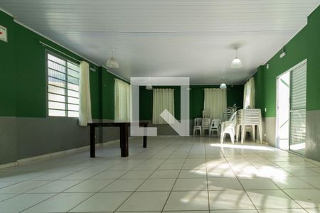 Apartamento para alugar com 60m², 2 quartos e 1 vaga Apartamento para alugar com 60m², 2 quartos e 1 vagaÁrea comum - Salão de festas