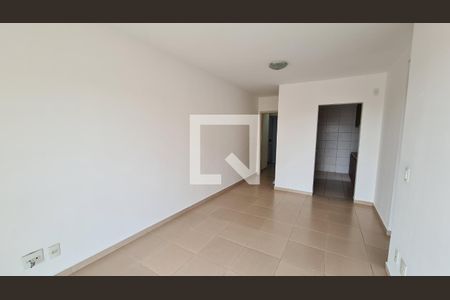 Sala de apartamento para alugar com 3 quartos, 70m² em Jardim Messina, Jundiaí