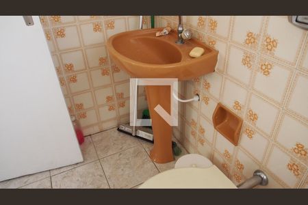 Casa à venda com 129m², 3 quartos e 1 vagaBanheiro