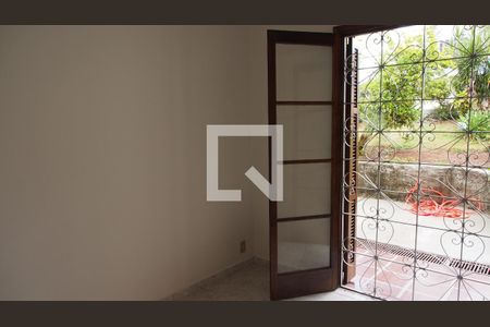 Sala de casa à venda com 3 quartos, 129m² em Jardim Estadio, Jundiaí