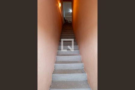 Casa à venda com 180m², 6 quartos e 2 vagasEntrada