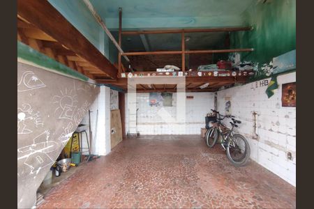 Casa à venda com 180m², 6 quartos e 2 vagasGaragem