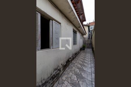 Casa à venda com 180m², 6 quartos e 2 vagasCorredor Lateral