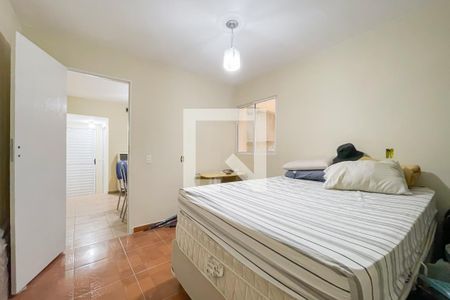 Quarto 1 de casa para alugar com 2 quartos, 45m² em Jardim Elvira, Osasco