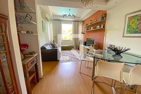 Sala de apartamento para alugar com 3 quartos, 90m² em Humaitá, Rio de Janeiro