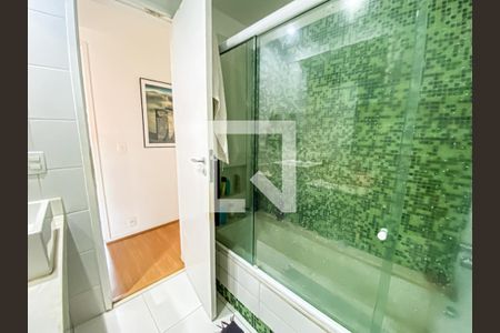 Apartamento para alugar com 90m², 3 quartos e sem vaga Apartamento para alugar com 90m², 3 quartos e sem vagaBanheiro 1