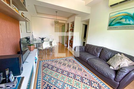 Sala de apartamento para alugar com 3 quartos, 90m² em Humaitá, Rio de Janeiro
