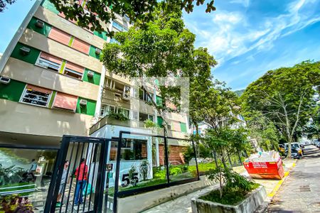 Apartamento para alugar com 90m², 3 quartos e sem vaga Apartamento para alugar com 90m², 3 quartos e sem vagaFachada