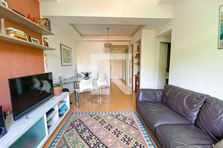Sala de apartamento para alugar com 3 quartos, 90m² em Humaitá, Rio de Janeiro