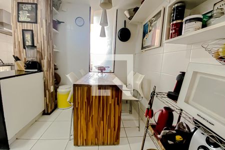 Apartamento para alugar com 90m², 3 quartos e sem vaga Apartamento para alugar com 90m², 3 quartos e sem vagaCozinha