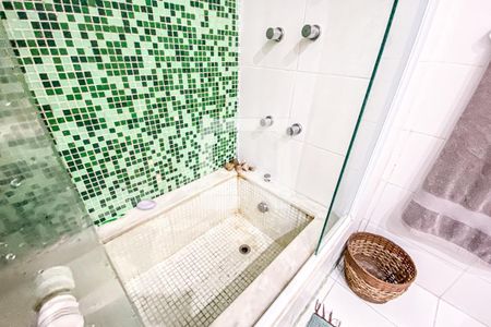 Apartamento para alugar com 90m², 3 quartos e sem vaga Apartamento para alugar com 90m², 3 quartos e sem vagaBanheiro 1