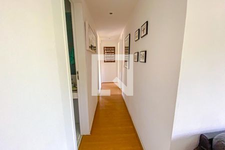 Corredor de apartamento para alugar com 3 quartos, 90m² em Humaitá, Rio de Janeiro