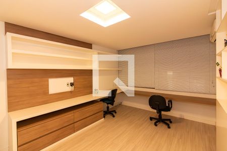 Apartamento para alugar com 168m², 3 quartos e 1 vaga Apartamento para alugar com 168m², 3 quartos e 1 vagaQuarto 1