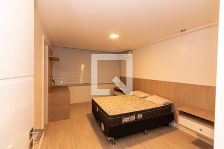 Apartamento para alugar com 168m², 3 quartos e 1 vaga Apartamento para alugar com 168m², 3 quartos e 1 vagaQuarto 3