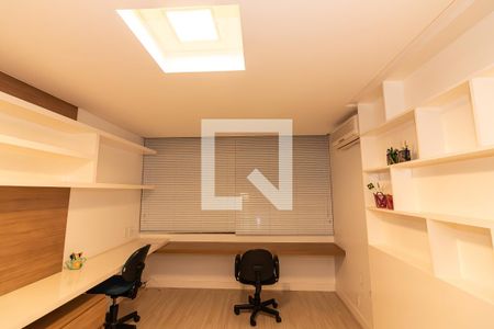 Apartamento para alugar com 168m², 3 quartos e 1 vaga Apartamento para alugar com 168m², 3 quartos e 1 vagaQuarto 1