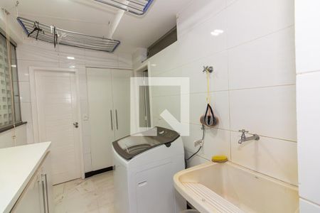 Apartamento para alugar com 168m², 3 quartos e 1 vaga Apartamento para alugar com 168m², 3 quartos e 1 vagaÁrea de Serviço