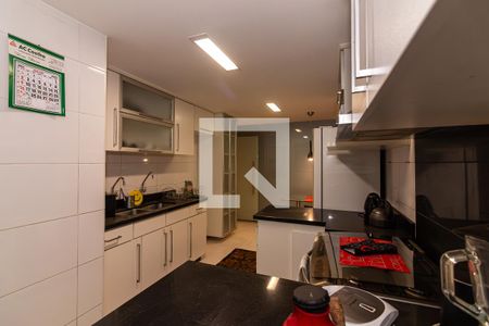 Apartamento para alugar com 168m², 3 quartos e 1 vaga Apartamento para alugar com 168m², 3 quartos e 1 vagaCozinha